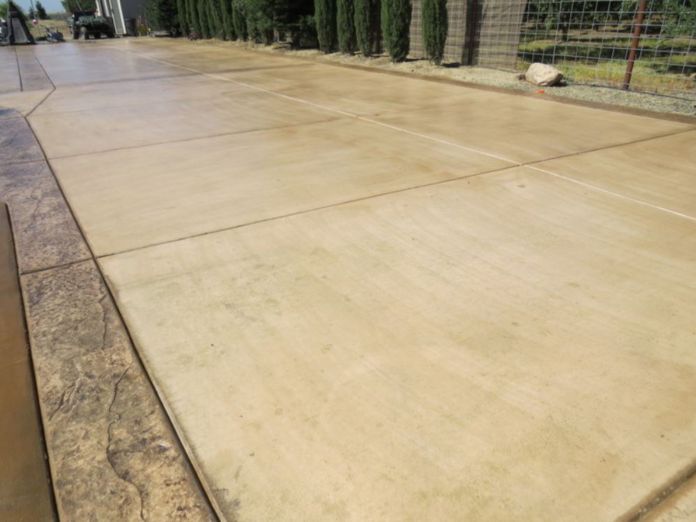 this picture shows laguna niguel concrete driveway